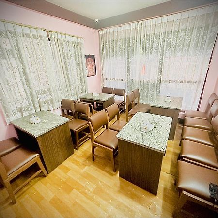 Hotel Green Orchid Kathmandu Esterno foto