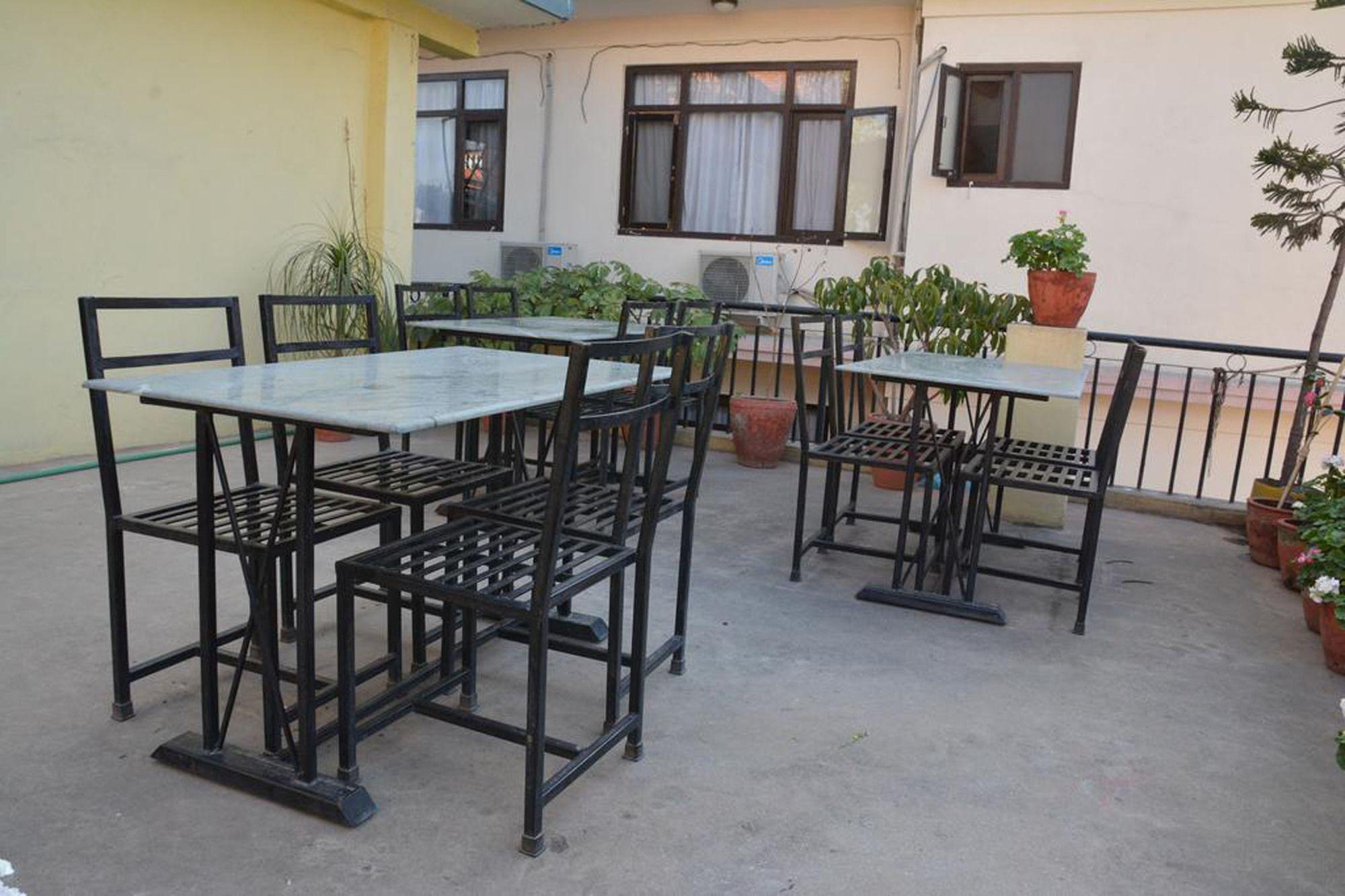 Hotel Green Orchid Kathmandu Esterno foto